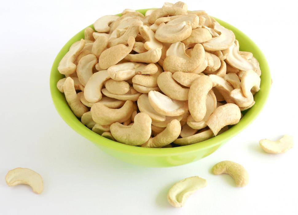 Cashews